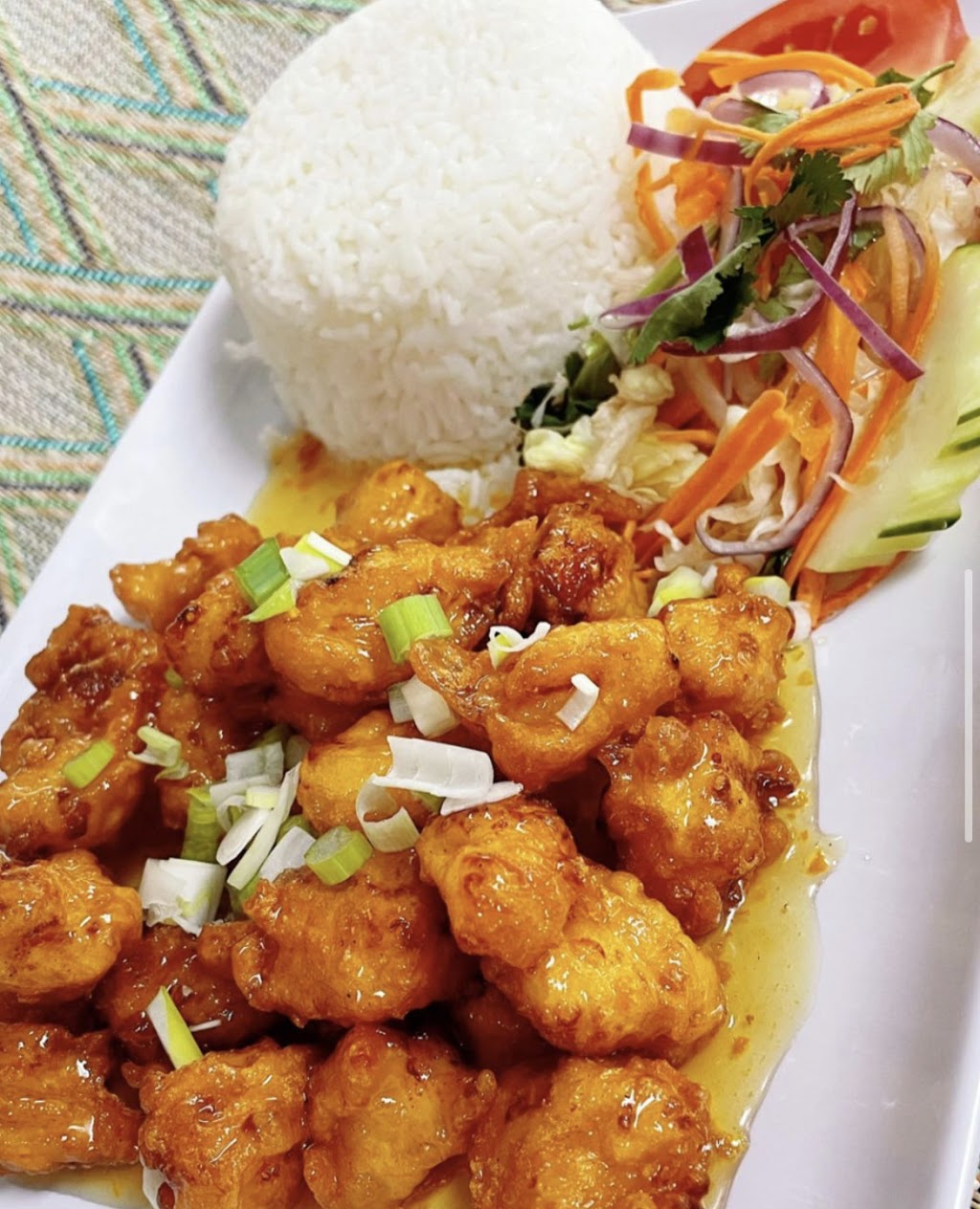 Thai Bon | restaurant | 601 Del Prado Blvd N, Cape Coral, FL 33909, USA | 2393607171 OR +1 239-360-7171