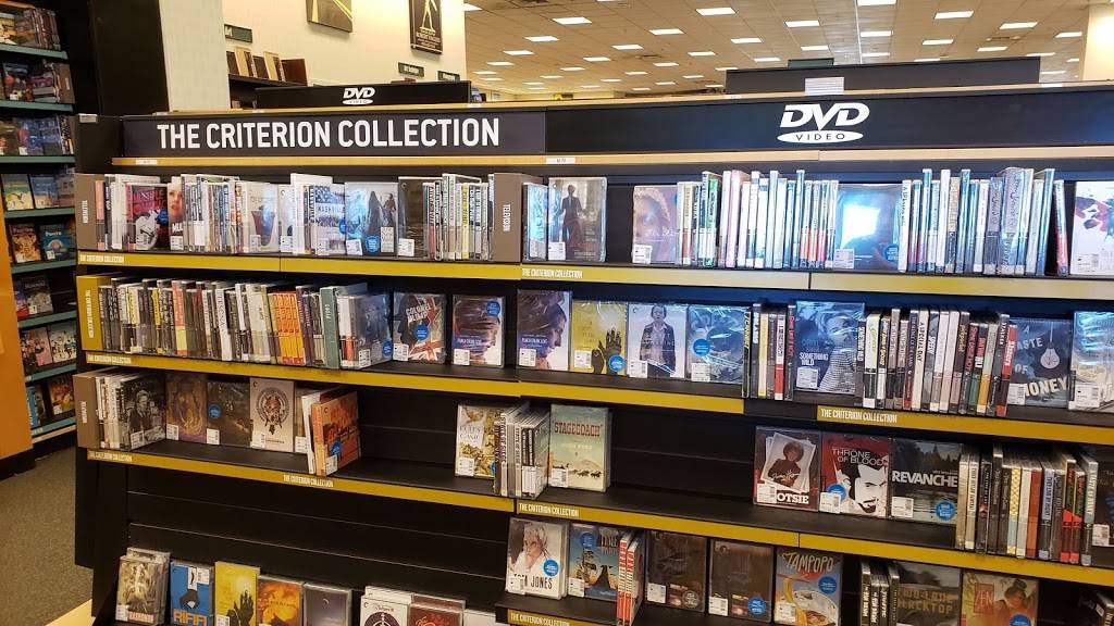 Renaissance at Colony Park | shopping mall | 1000 Highland Colony Pkwy, Ridgeland, MS 39157, USA | 6015190900 OR +1 601-519-0900