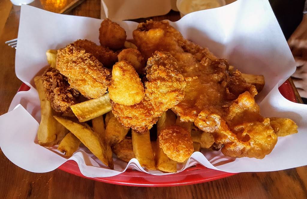 Camelot Fish & Chips | restaurant | 70 W Manor Dr, Pacifica, CA 94044, USA | 6503551555 OR +1 650-355-1555