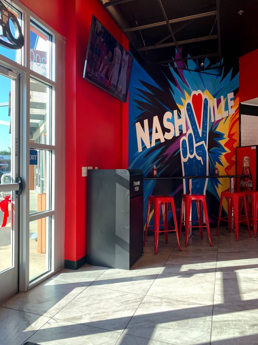 The Angry Bird Hot Chicken | restaurant | 5550 Sunrise Blvd #2, Citrus Heights, CA 95610, USA | 9168447667 OR +1 916-844-7667