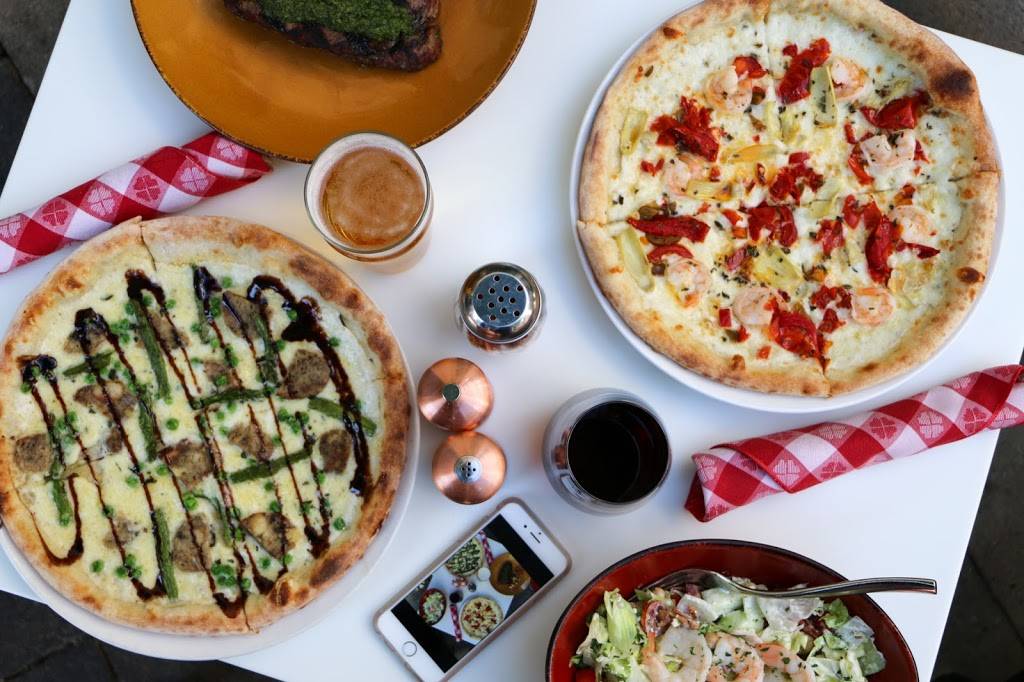 Flour & Barley - Brick Oven Pizza | restaurant | 2330 Kalakaua Ave #302, Honolulu, HI 96815, USA | 8088922993 OR +1 808-892-2993