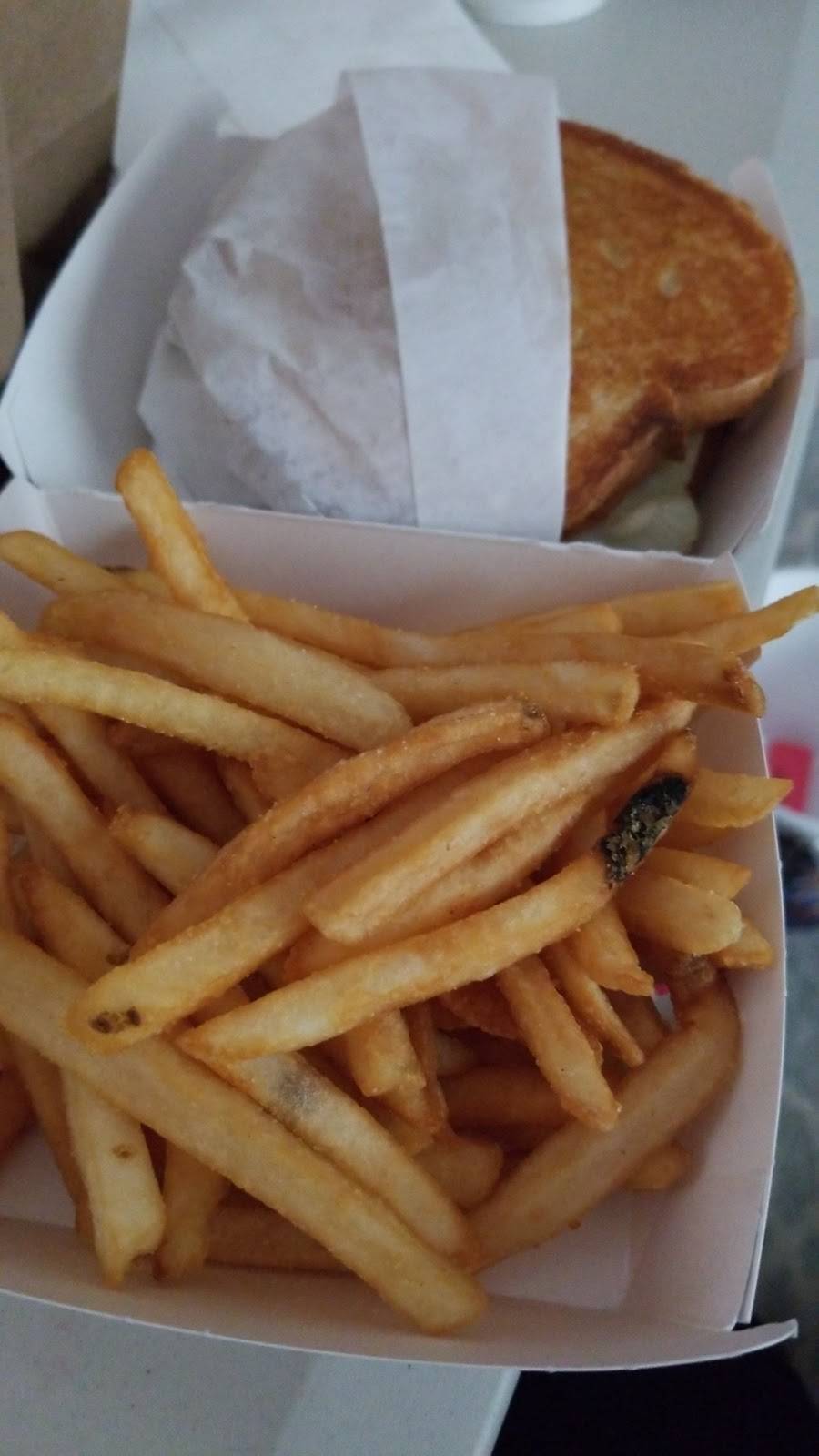 Jack in the Box | restaurant | 1610 Lewis Brown Dr, Vallejo, CA 94589, USA | 7075528307 OR +1 707-552-8307