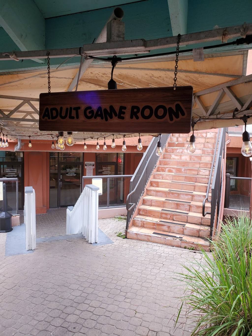 grumpy gary | restaurant | 101 N Ocean Dr, Hollywood, FL 33019, USA | 7544007241 OR +1 754-400-7241