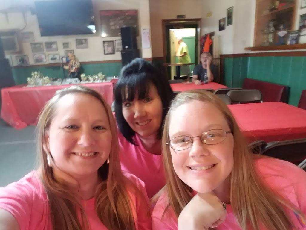 Charbels Sports Grill | restaurant | 912 E Main St, Salem, VA 24153, USA | 5403871190 OR +1 540-387-1190