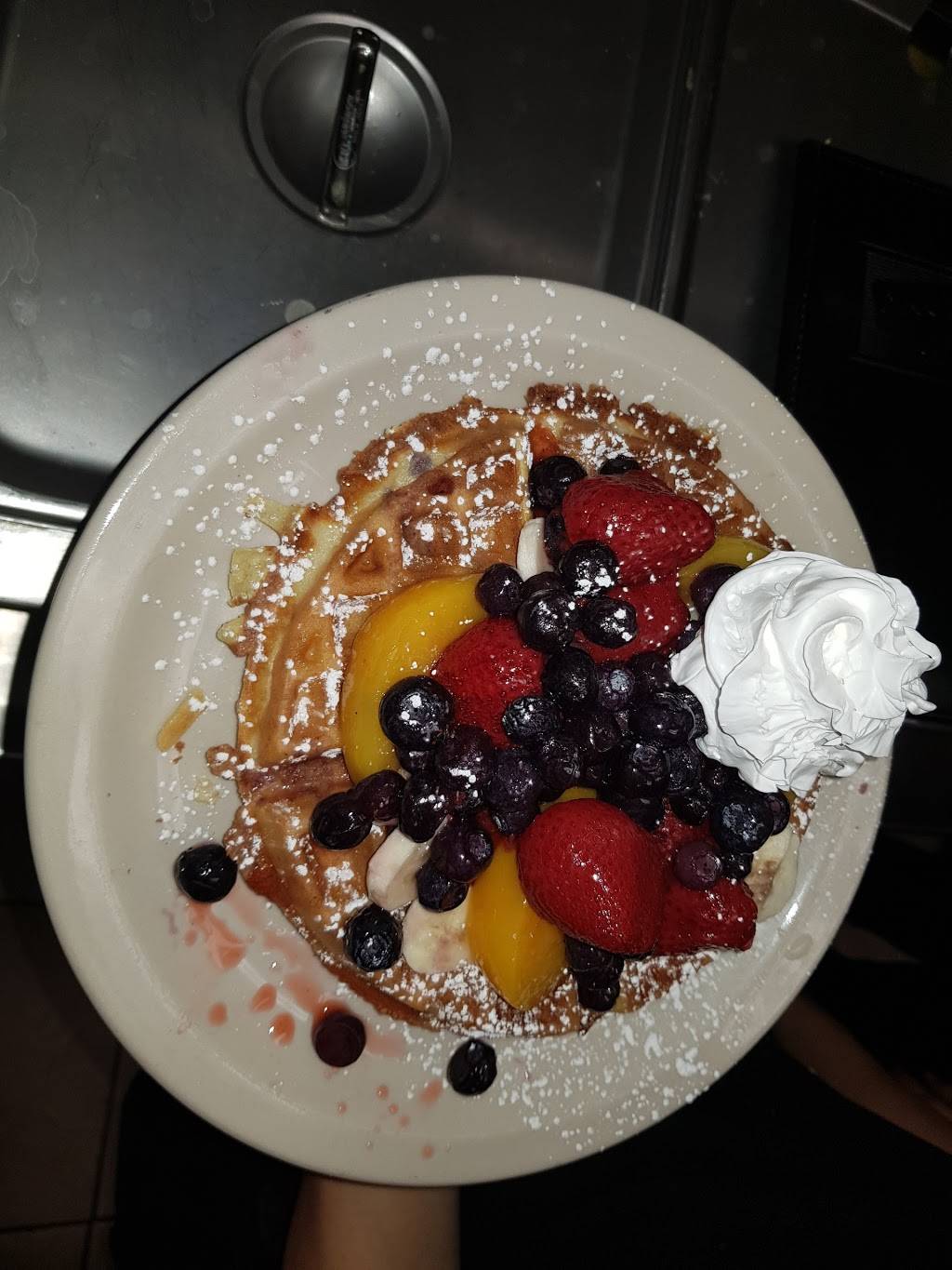 Mariner Family Restaurant | restaurant | 1834, 5175 Mariner Blvd, Spring Hill, FL 34609, USA | 3526864444 OR +1 352-686-4444