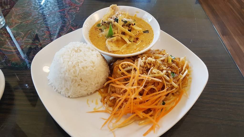 Thai Duvall | restaurant | 26321 NE Valley St, Duvall, WA 98019, USA | 4257882064 OR +1 425-788-2064