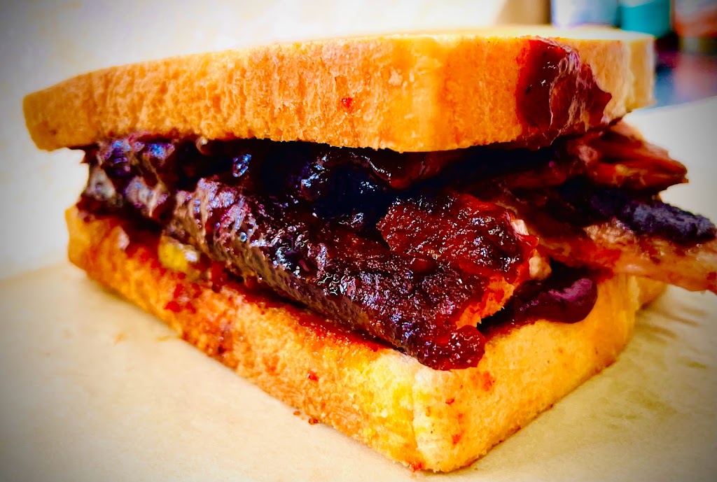 Smoked Love BBQ | restaurant | 710 Chestnut St, Bastrop, TX 78602, USA | 7378819880 OR +1 737-881-9880