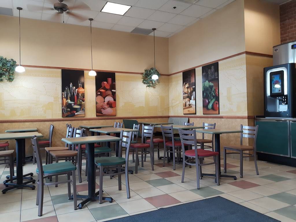 Subway | meal takeaway | 2069 Simcoe St N, Oshawa, ON L1H 7K4, Canada | 9057431110 OR +1 905-743-1110