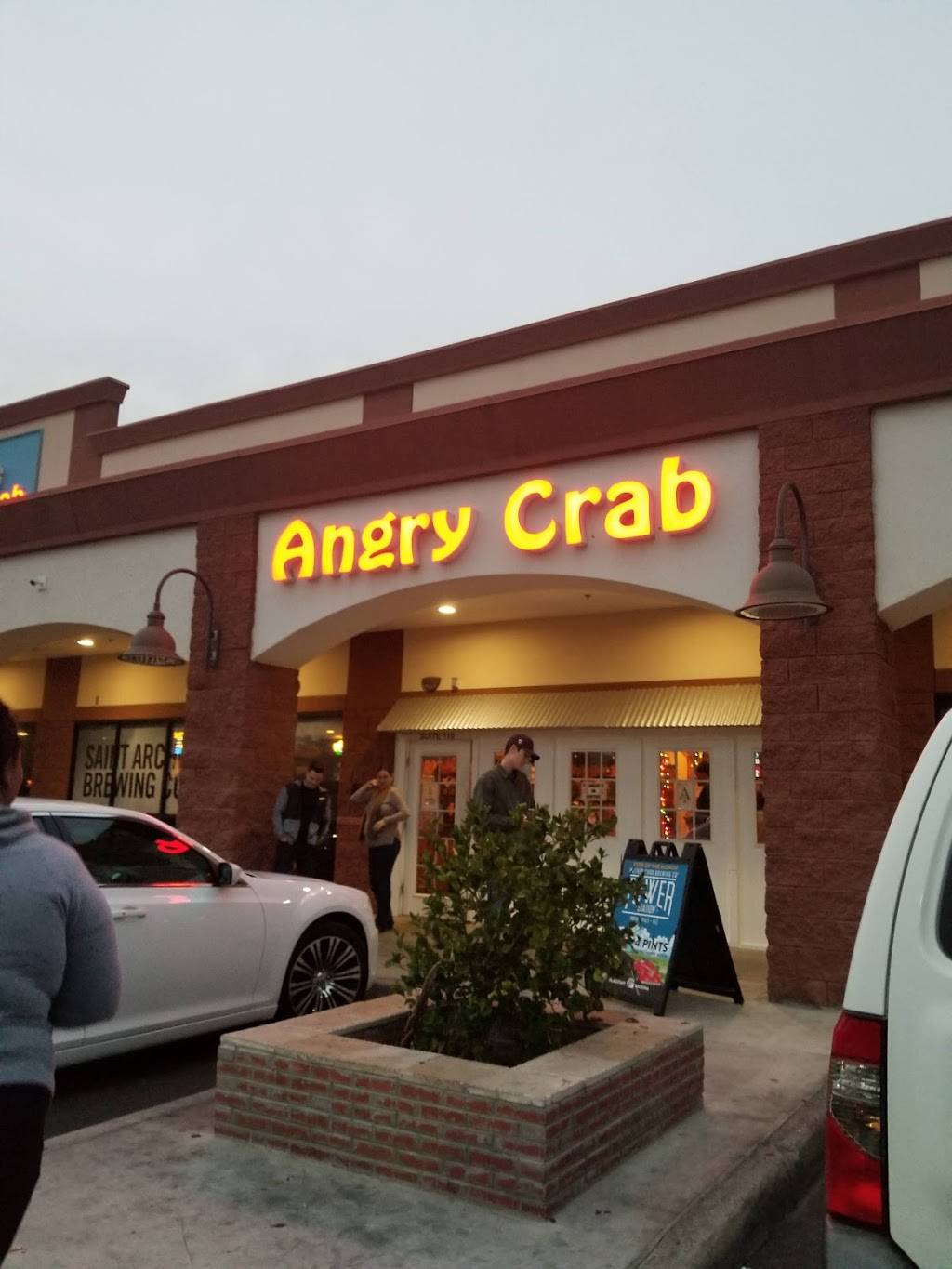 Angry Crab Shack | restaurant | 7608 W Cactus Rd, Peoria, AZ 85381, USA | 4807392949 OR +1 480-739-2949