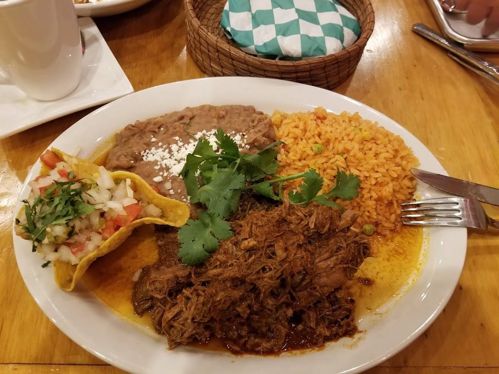 Mexican Republic Kitchen & Cantina | restaurant | 7404 Madison St, Forest Park, IL 60130, USA | 7086890850 OR +1 708-689-0850