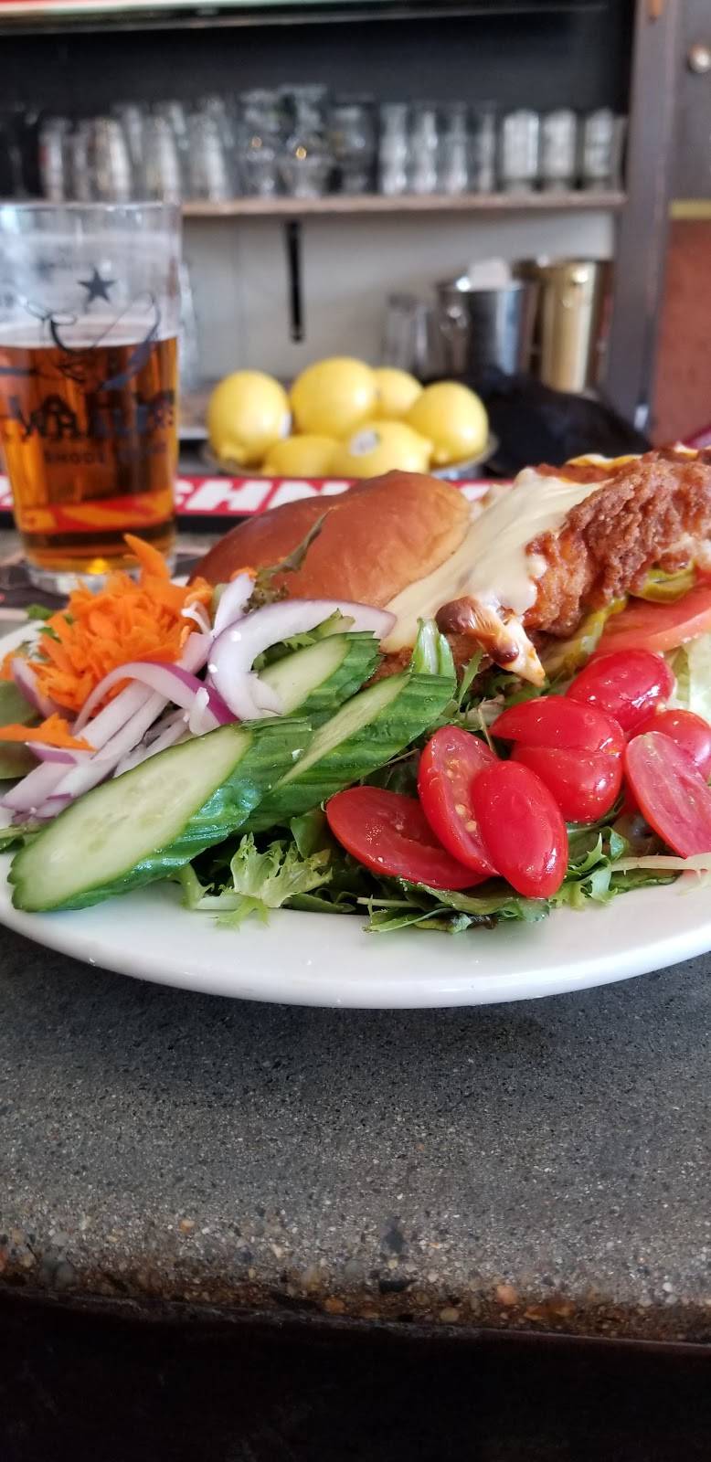 Brass Monkey | restaurant | 800 Allens Ave, Providence, RI 02905, USA | 4017851818 OR +1 401-785-1818