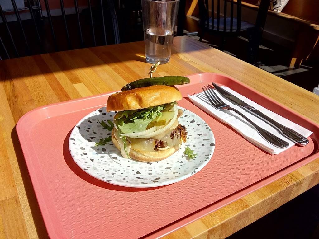 Mira Mira - Sandwich + Ice Cream Bar | restaurant | 1372 Queen St E, Toronto, ON M4L 1C9, Canada | 4169019338 OR +1 416-901-9338