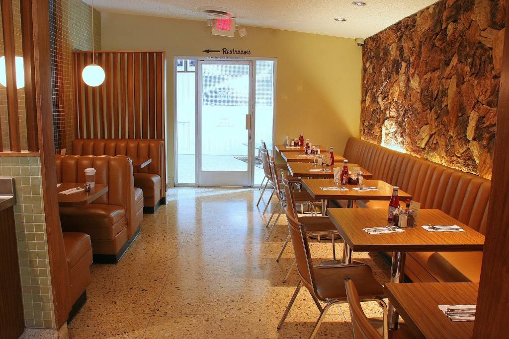 101 Coffee Shop | cafe | 6145 Franklin Ave, Hollywood, CA 90028, USA | 3234671175 OR +1 323-467-1175