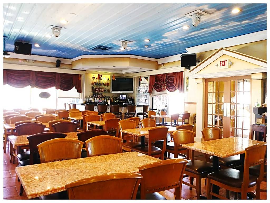 Elsa La Reina Del Chicharron | restaurant | 1515 Teaneck Rd, Teaneck, NJ 07666, USA | 2018372524 OR +1 201-837-2524