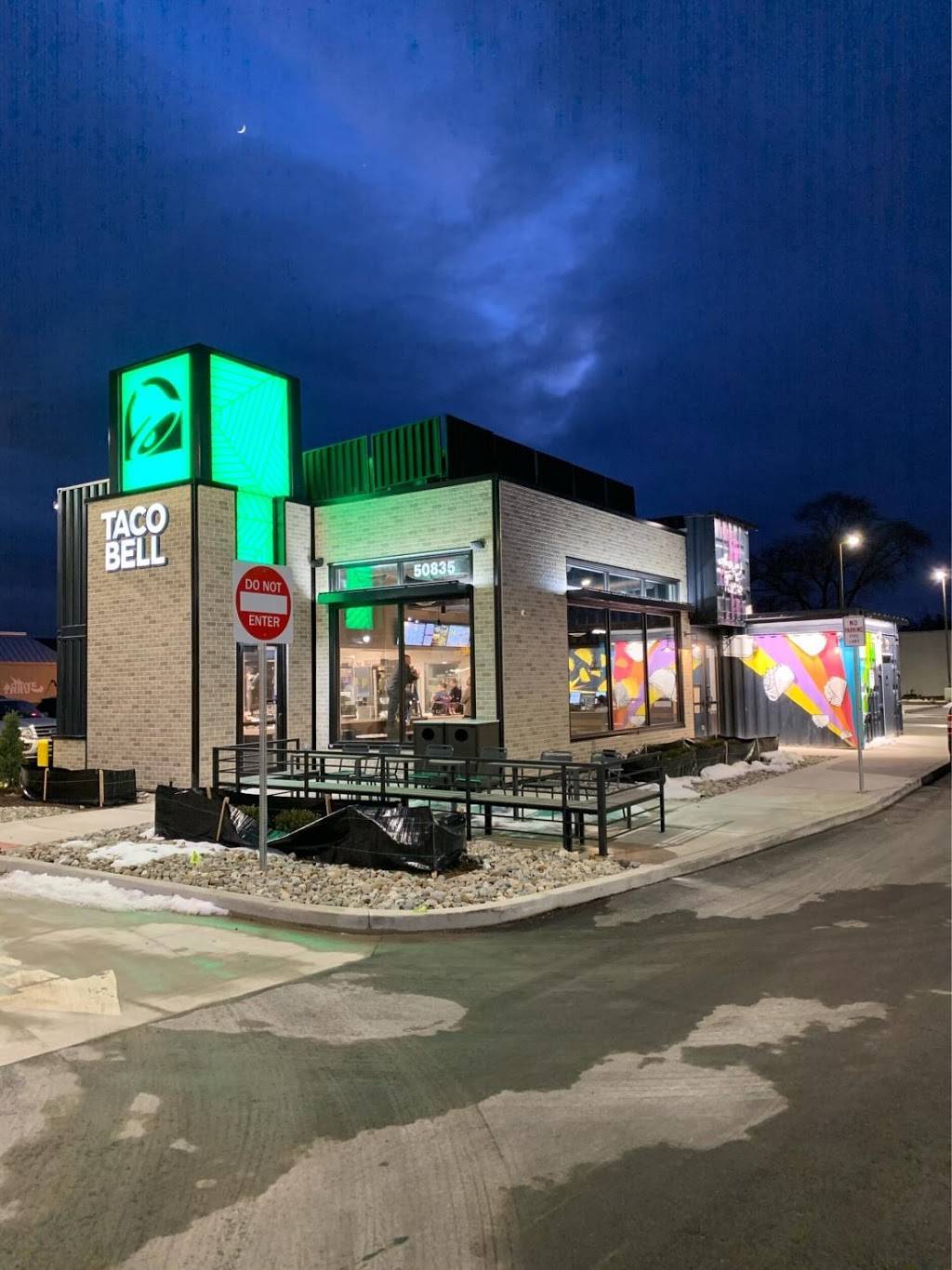 Taco Bell | restaurant | 50835 Van Dyke Ave, Shelby Charter Twp, MI 48317, USA | 5865801365 OR +1 586-580-1365