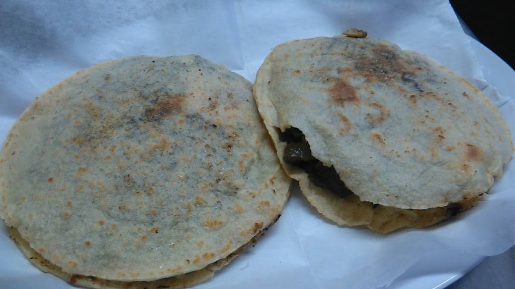 Gorditas La Tia Susy | restaurant | 3500 S Western Ave, Chicago, IL 60608, USA | 8722815099 OR +1 872-281-5099