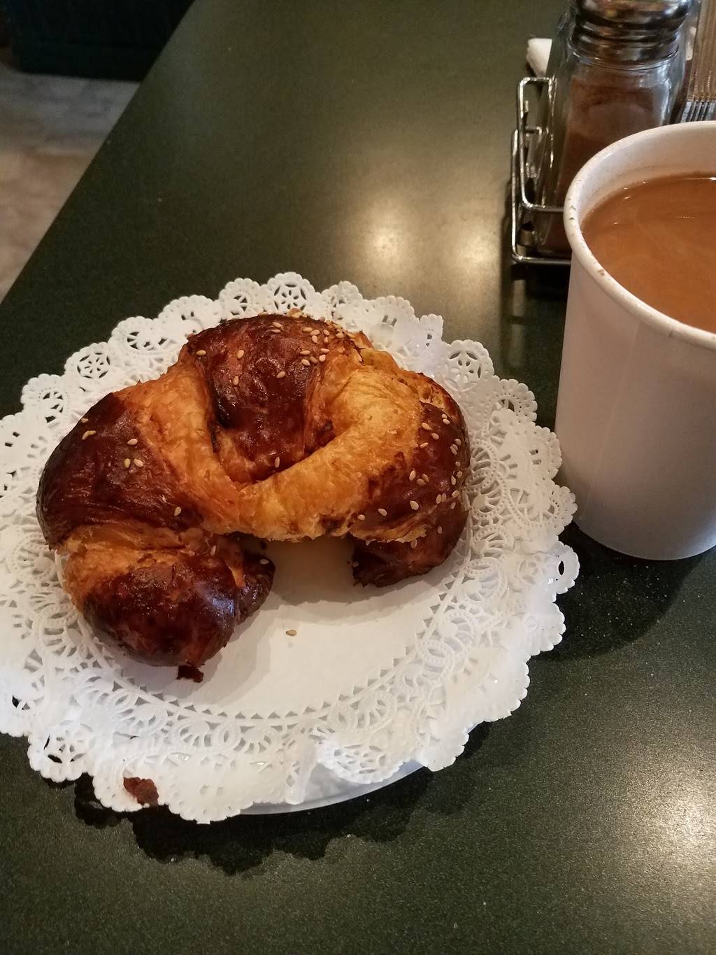 Caffè Café | cafe | 8401 3rd Ave, Brooklyn, NY 11209, USA | 7187488700 OR +1 718-748-8700