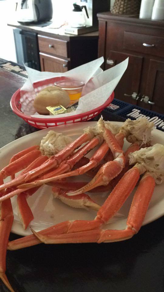 Eastland Inn Restaurant and Tavern | night club | 33 Eastland Rd, Berea, OH 44017, USA | 4406250040 OR +1 440-625-0040