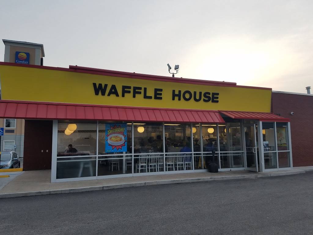Waffle House | meal takeaway | 4755 Saul White Blvd, North Charleston, SC 29418, USA | 8437441814 OR +1 843-744-1814