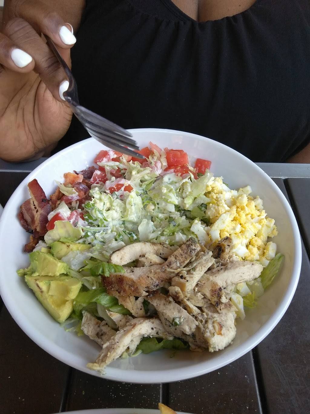 California Pizza Kitchen at Atlantic Station | restaurant | 264 19th St NW #2150, Atlanta, GA 30363, USA | 4042497034 OR +1 404-249-7034