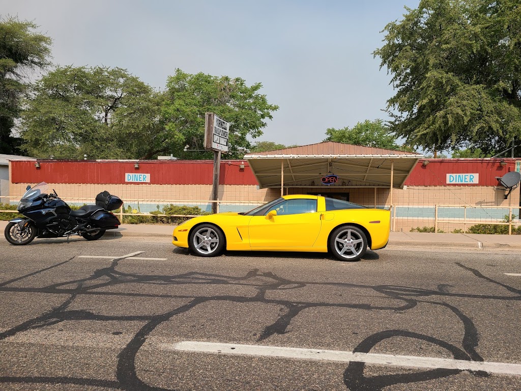 Yarnell Family Diner | restaurant | 22624 AZ-89, Yarnell, AZ 85362, USA | 9284279656 OR +1 928-427-9656
