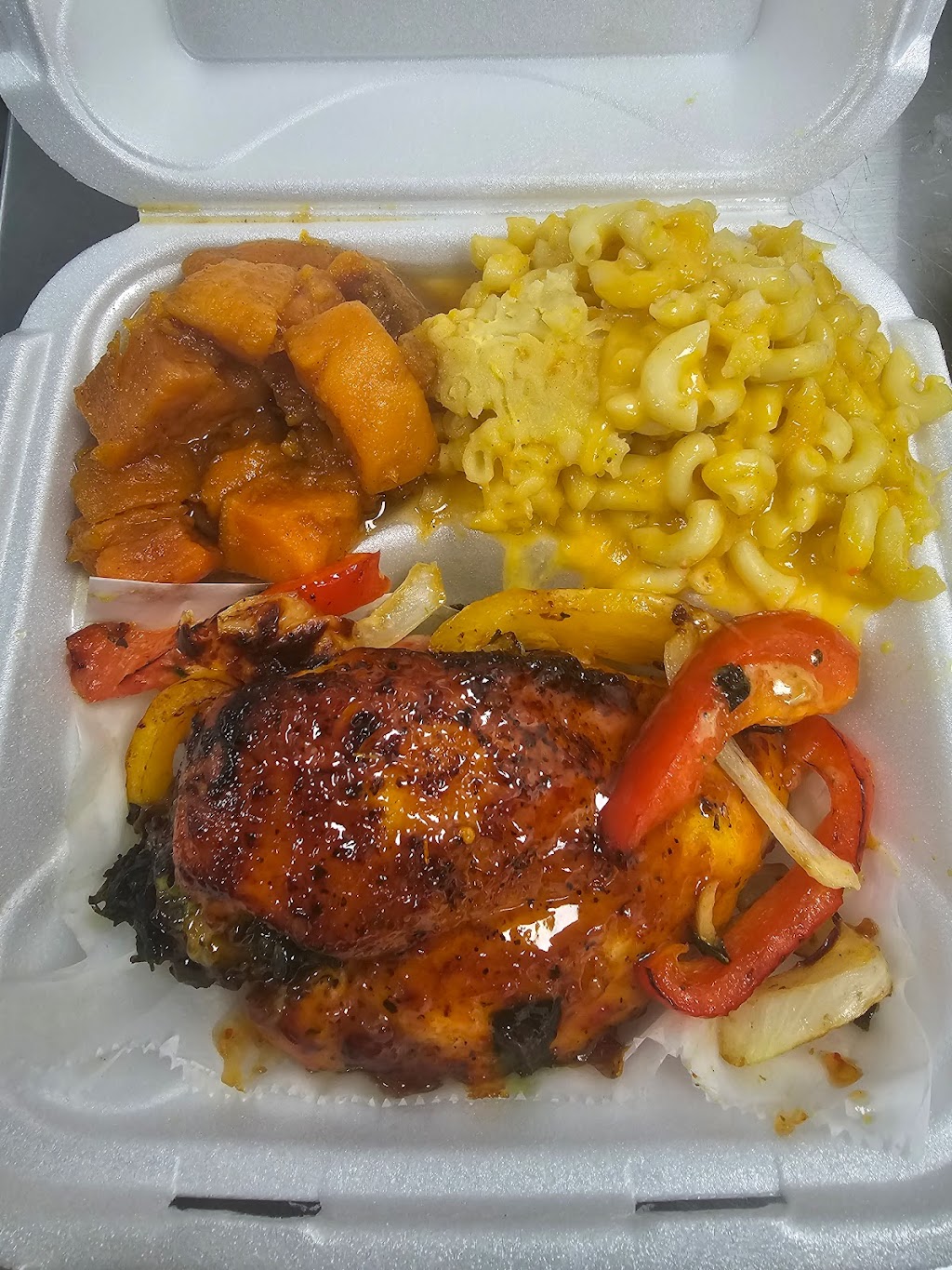 Halimahs kitchen | restaurant | 1282 Essex Ave, Columbus, OH 43201, USA | 7406025173 OR +1 740-602-5173