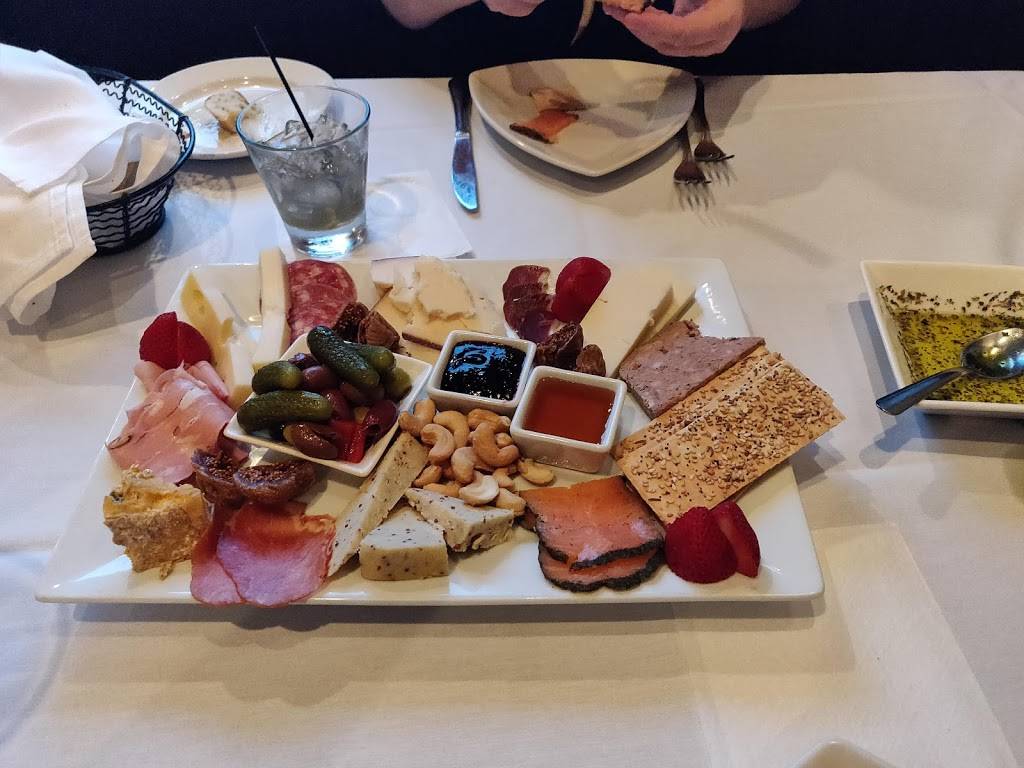 Bistro 90 | restaurant | 7209 SC-90, Longs, SC 29568, USA | 8433905151 OR +1 843-390-5151