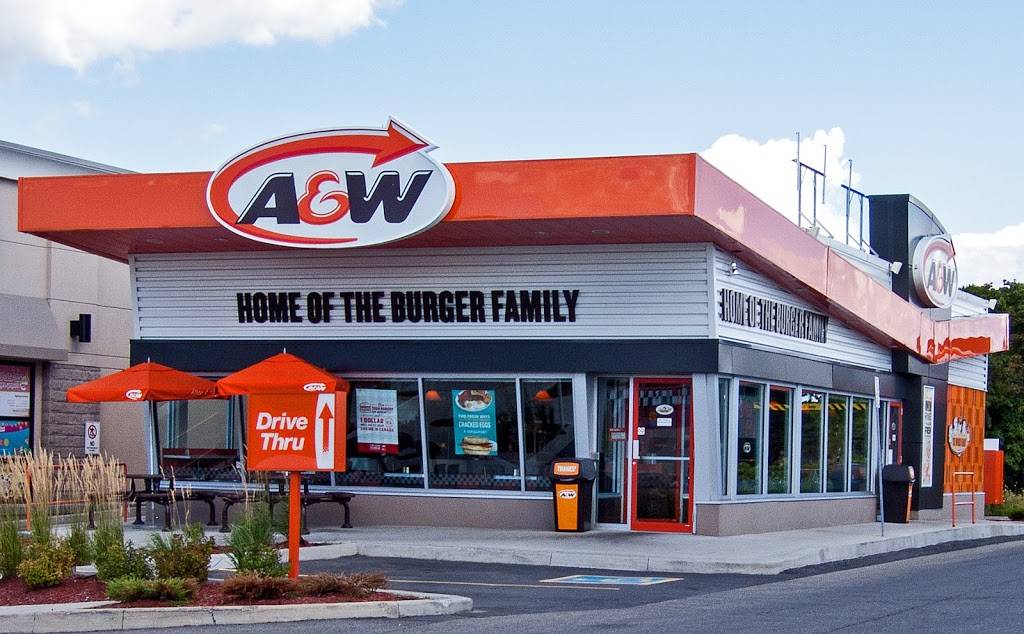 A&W Canada | restaurant | 2545 Parkedale Ave, Brockville, ON K6V 3H2, Canada | 6133427779 OR +1 613-342-7779