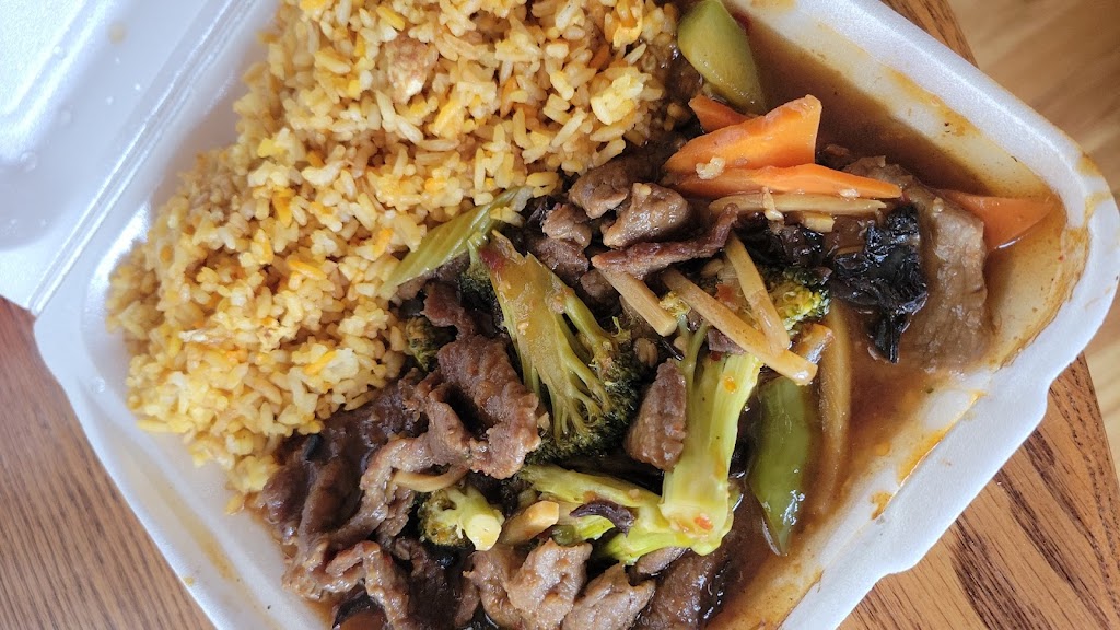 New Panda | meal takeaway | 445 E Cheyenne Mountain Blvd, Colorado Springs, CO 80906, USA | 7195769211 OR +1 719-576-9211