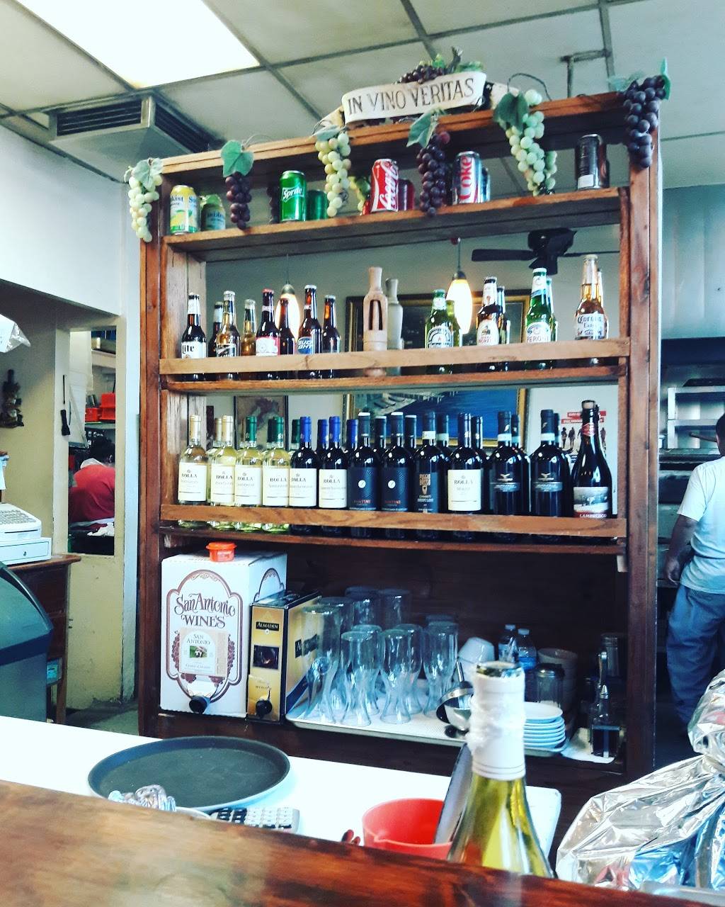 Brunos Italian Restaurant | restaurant | 1652 Ocean Ave, Santa Monica, CA 90401, USA | 3103955589 OR +1 310-395-5589