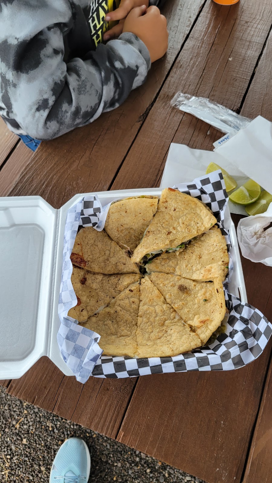 La Generala | restaurant | 1800 Callaghan Rd, San Antonio, TX 78228, USA | 2109711707 OR +1 210-971-1707