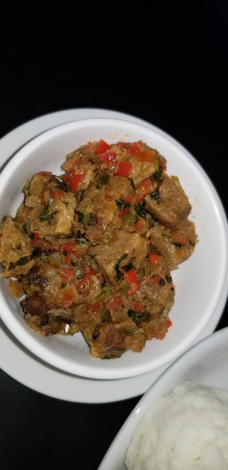 Simba Bar & Grille | restaurant | 2941 Westhollow Dr suite b, Houston, TX 77082, USA | 2813728755 OR +1 281-372-8755