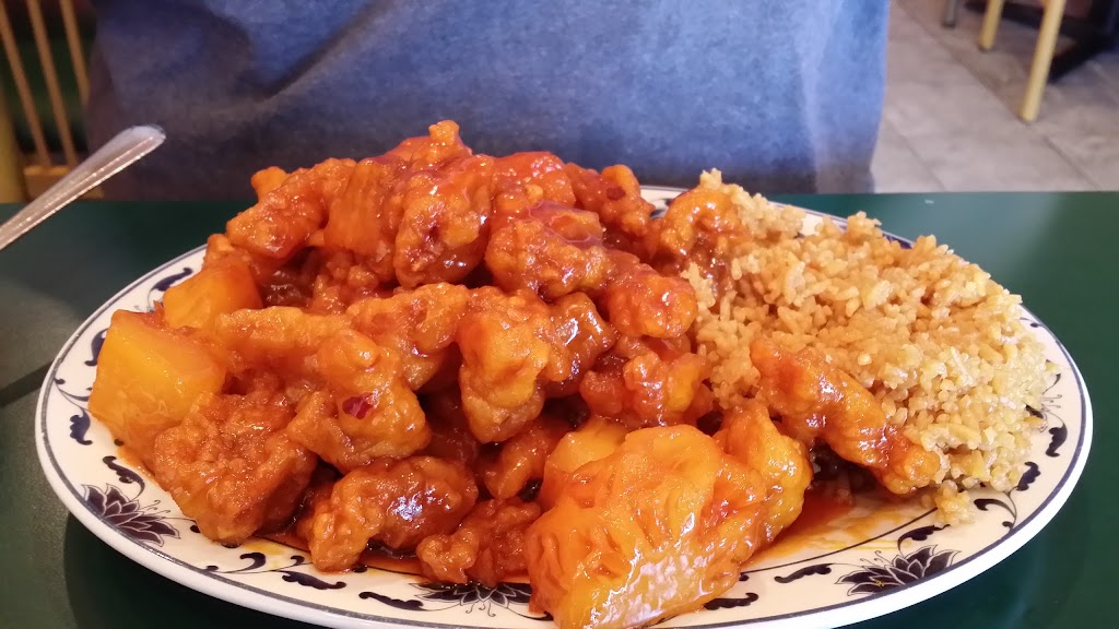 Chaus Chinese Restaurant | restaurant | 828 E High St #6, Potosi, MO 63664, USA | 5734388881 OR +1 573-438-8881