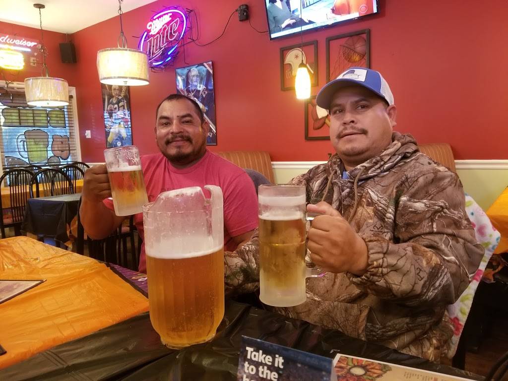 Wing Basket | restaurant | 713 N Main St, Covington, TN 38019, USA | 9014766117 OR +1 901-476-6117