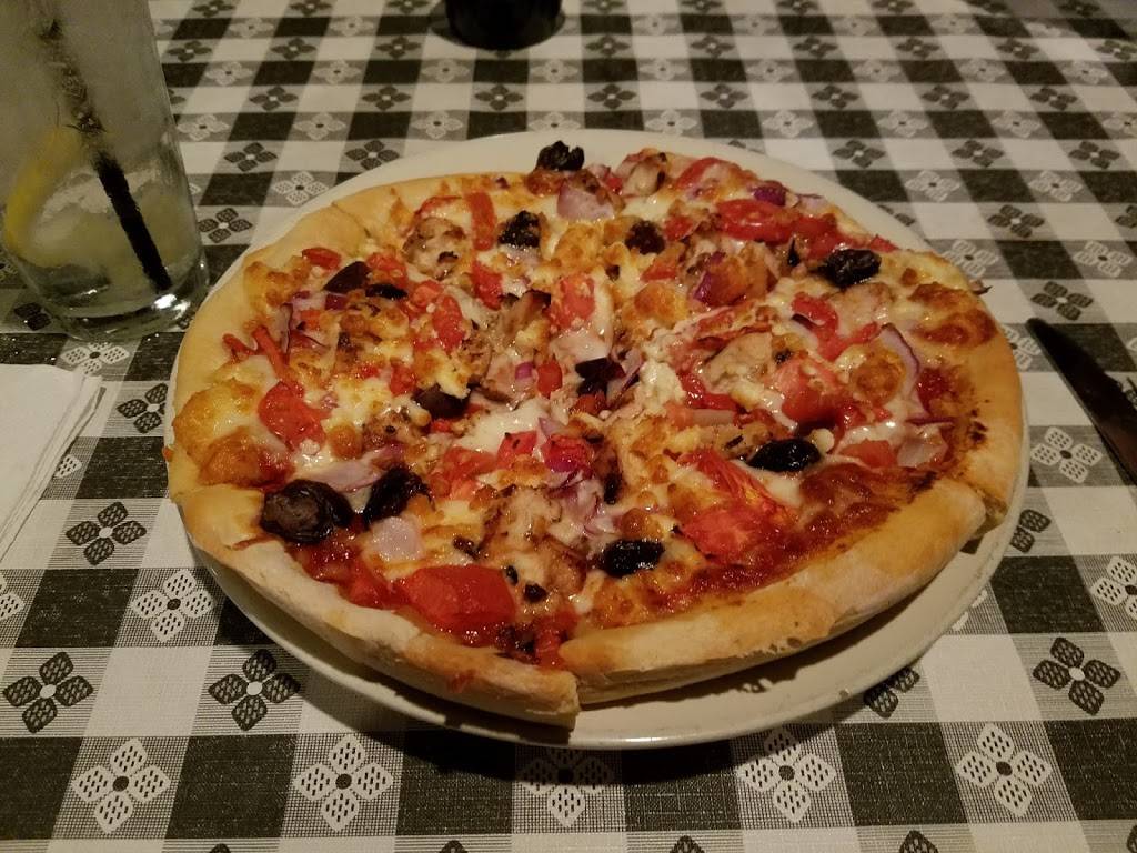 Sammios Italian Restaurant | restaurant | 2623 Raeford Rd, Fayetteville, NC 28303, USA | 9103210000 OR +1 910-321-0000