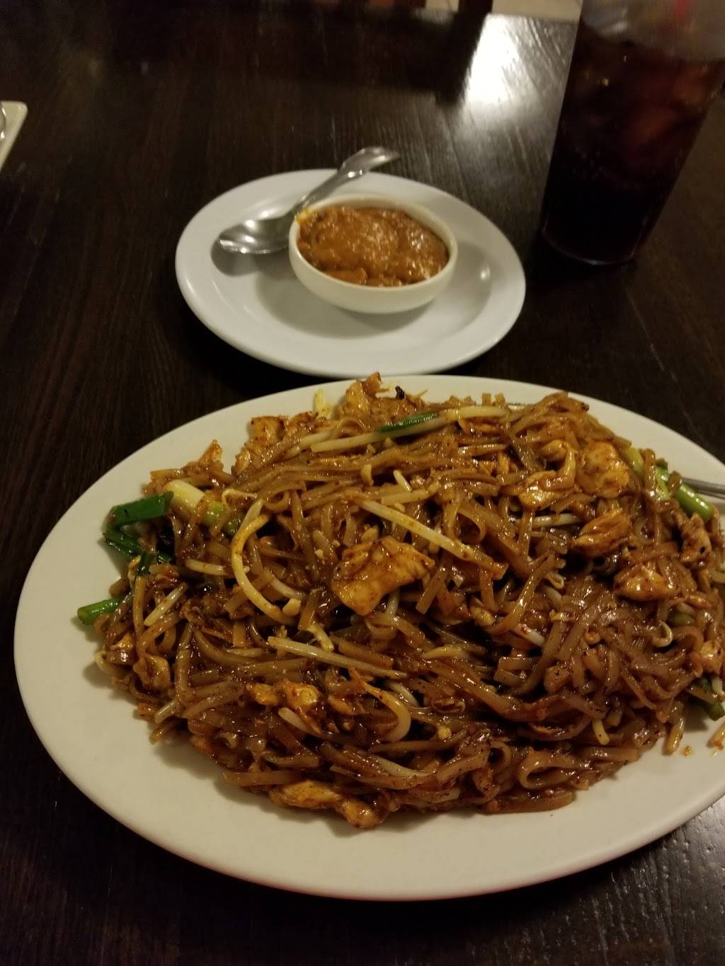 Thai House On Shea | restaurant | 6949 E Shea Blvd, Scottsdale, AZ 85254, USA | 4809915004 OR +1 480-991-5004