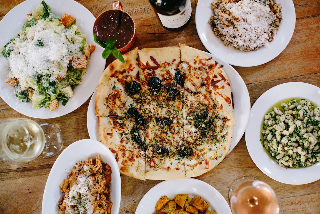 Tre Trattoria | restaurant | 200 W Jones Ave #501, San Antonio, TX 78205, USA | 2108050333 OR +1 210-805-0333