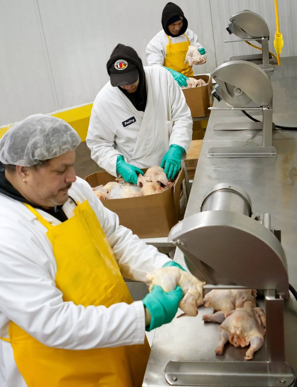 Metropolitan Meat, Seafood & Poultry | restaurant | 1920 Stanford Ct, Landover, MD 20785, USA | 3017720060 OR +1 301-772-0060