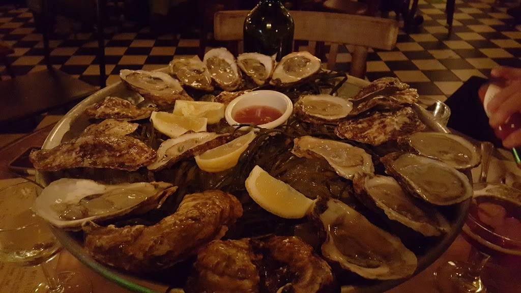 Farmhouse | restaurant | 81 Ludlow St, New York, NY 10002, USA | 2126779383 OR +1 212-677-9383