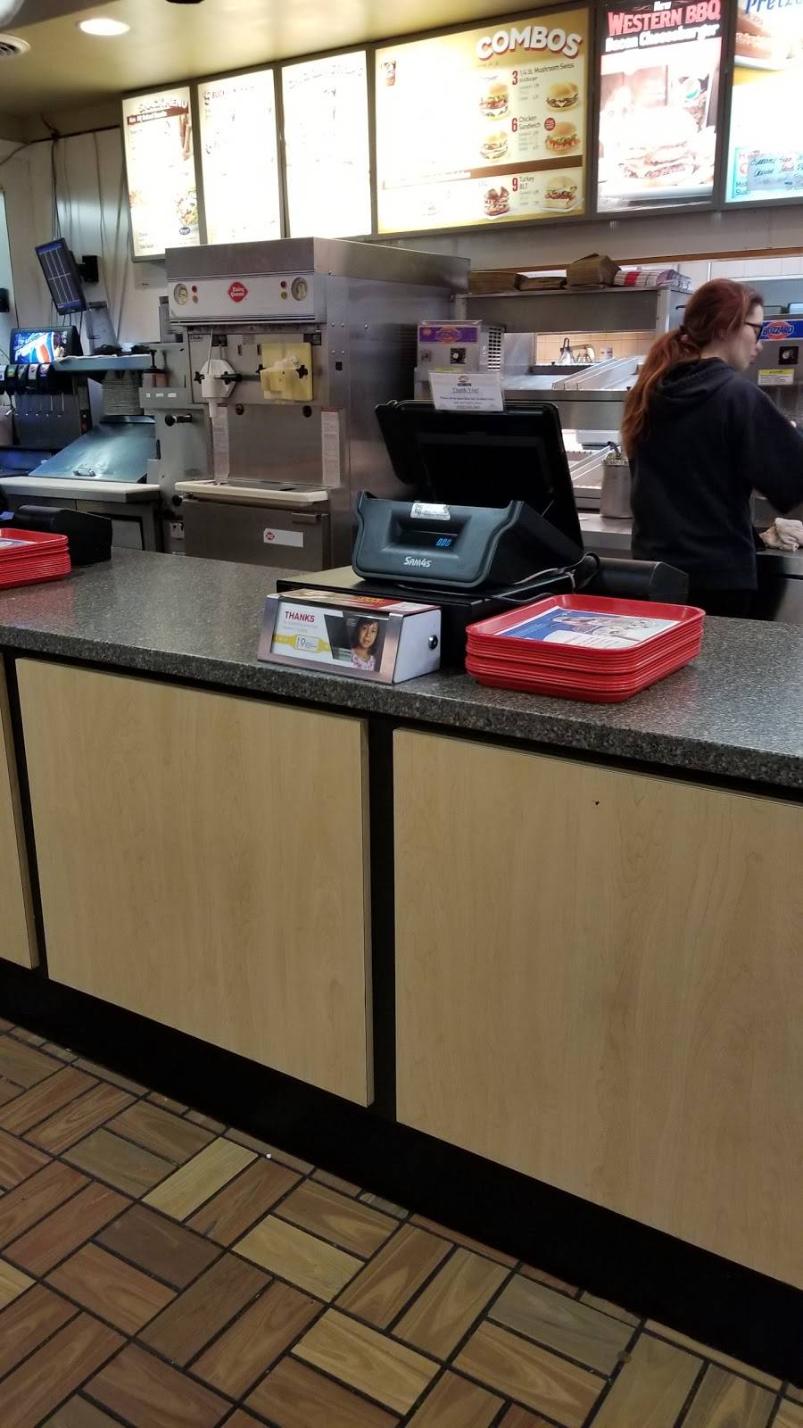 Dairy Queen Grill & Chill | restaurant | 165 Old Gray Station Rd, Gray, TN 37615, USA | 4234778881 OR +1 423-477-8881