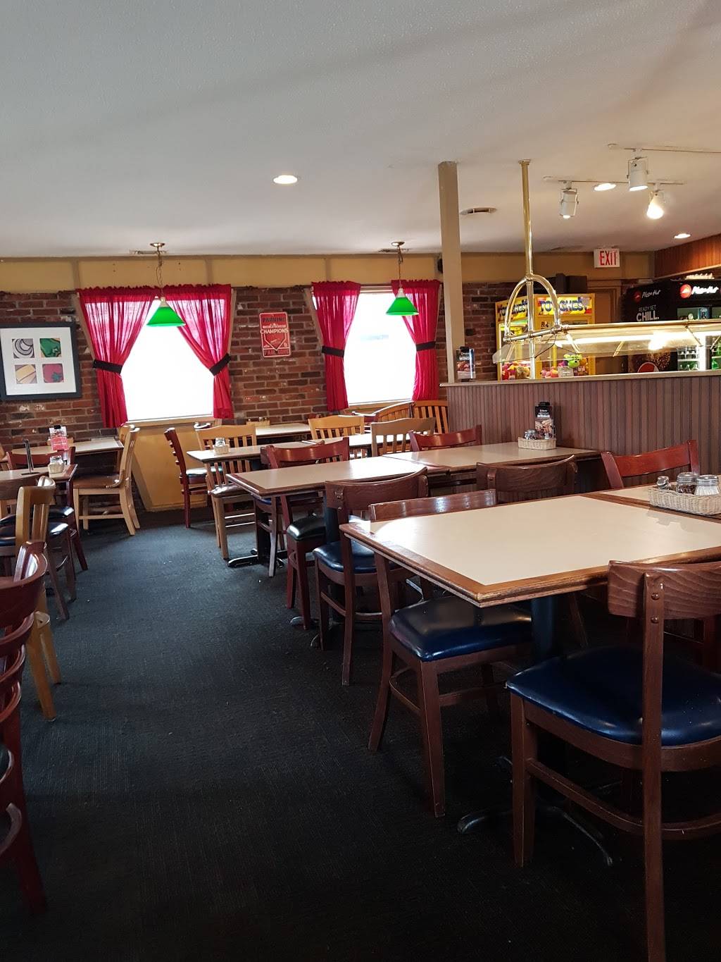 Pizza Hut | meal takeaway | 312 E Bethalto Dr, Bethalto, IL 62010, USA | 6183776848 OR +1 618-377-6848