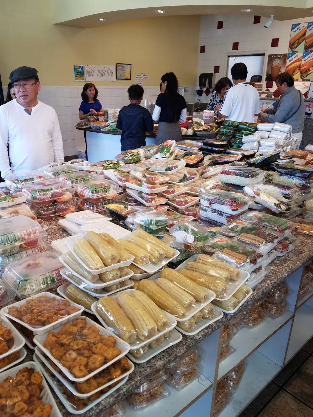 Thanh Son Hien Khanh | restaurant | 990 Story Rd, San Jose, CA 95122, USA | 4089750135 OR +1 408-975-0135