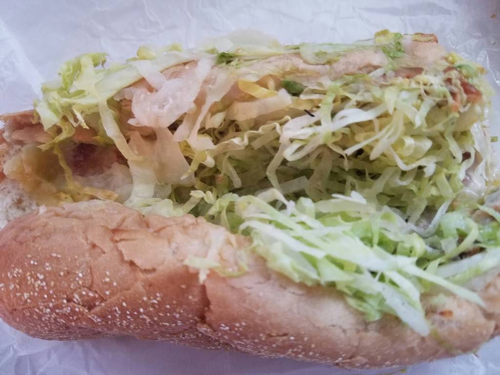 Brothers Roast Beef & Seafood | restaurant | 89 Foster St #5, Peabody, MA 01960, USA | 9785387333 OR +1 978-538-7333