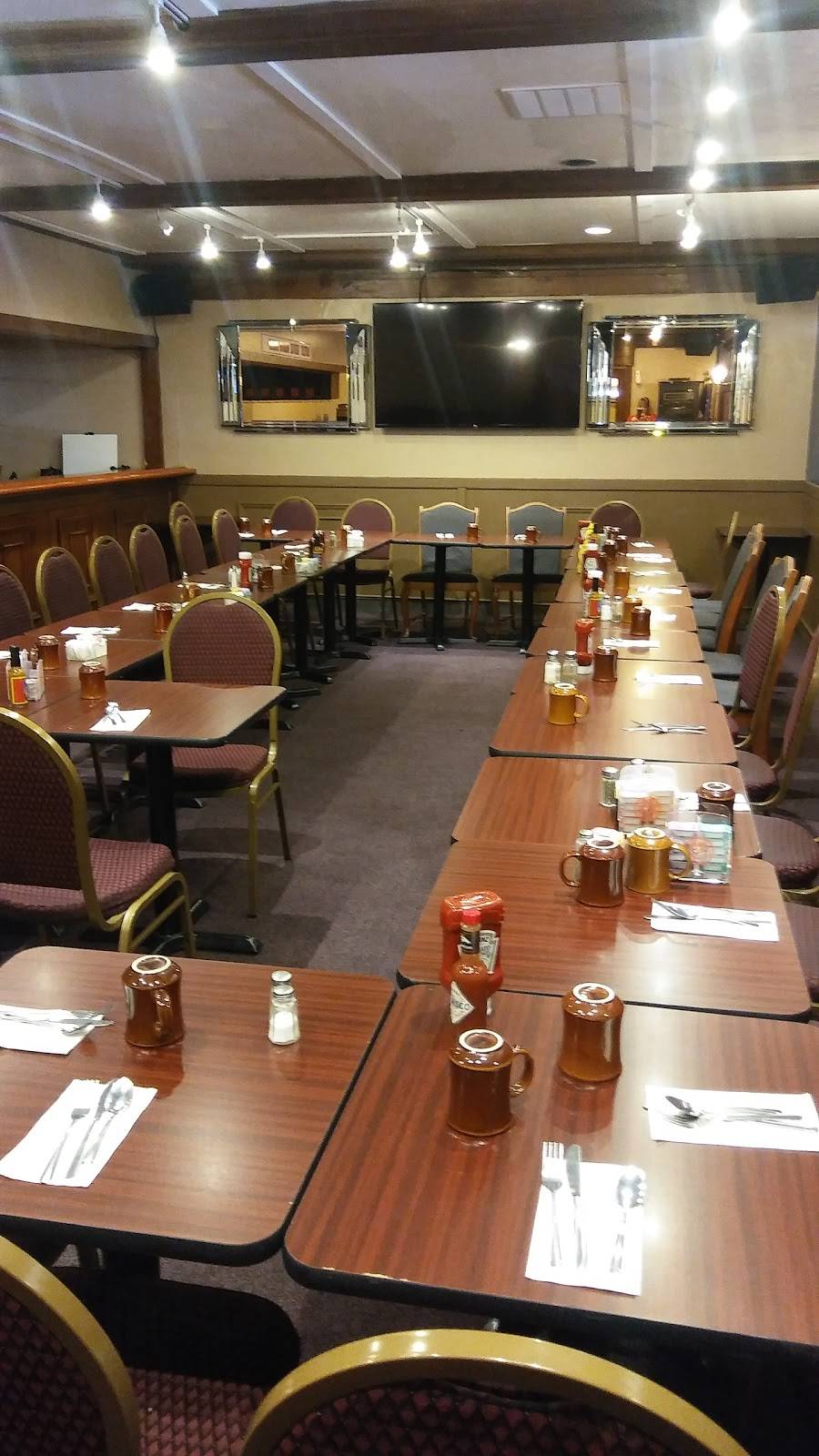 Davies Chuck Wagon Diner | restaurant | 10151 W 26th Ave, Wheat Ridge, CO 80215, USA | 3032381761 OR +1 303-238-1761