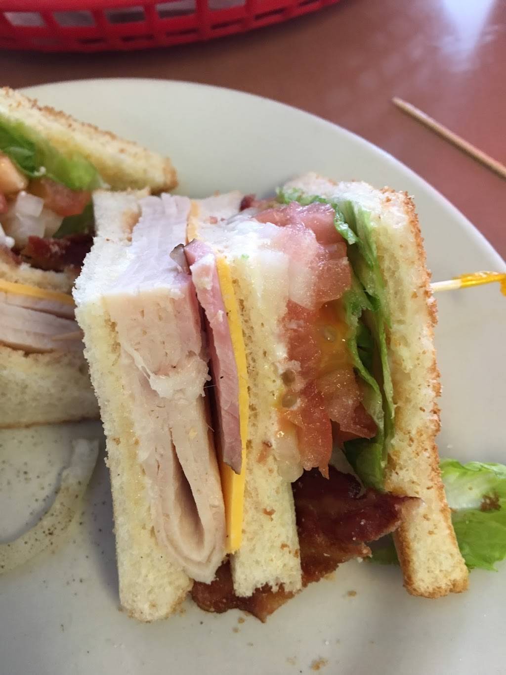 North 5th Street Diner | restaurant | 1803, 10 N 5th St, McSherrystown, PA 17344, USA | 7176301045 OR +1 717-630-1045