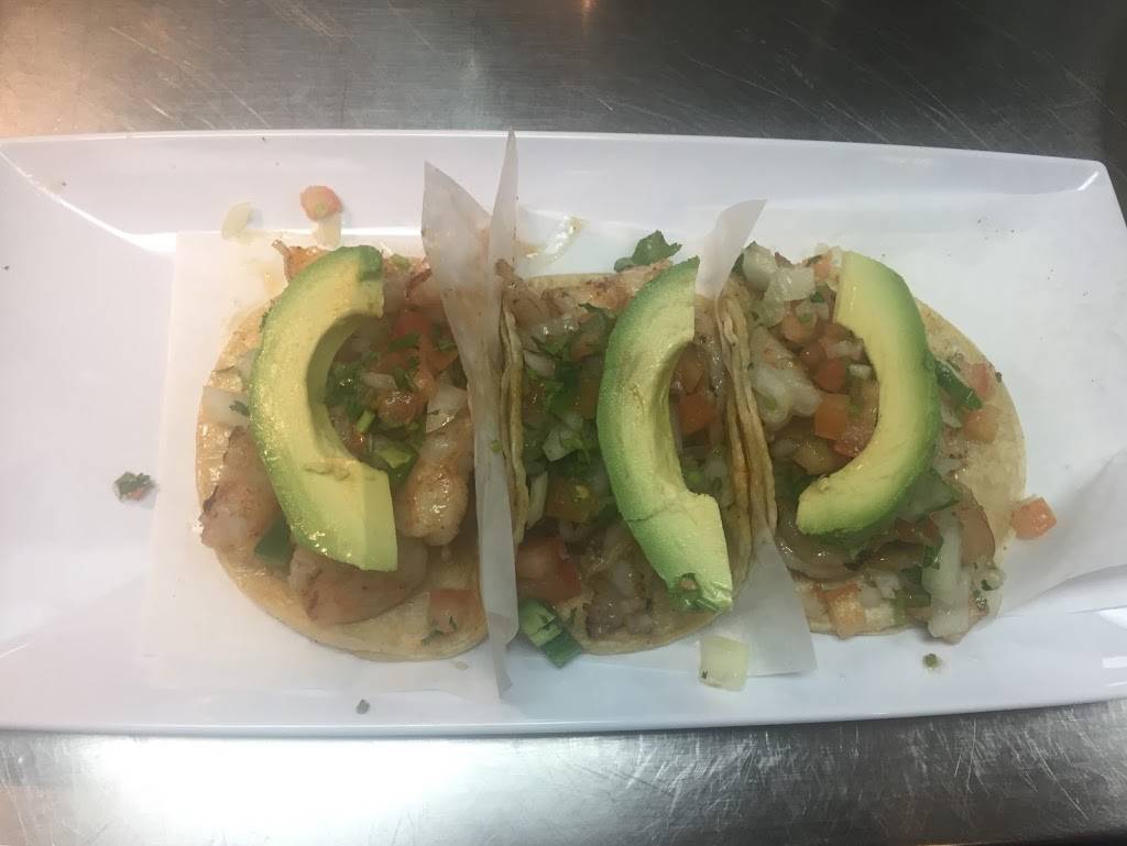 Los Comales | restaurant | 200 S Neltnor Blvd # 400, West Chicago, IL 60185, USA | 6302068009 OR +1 630-206-8009