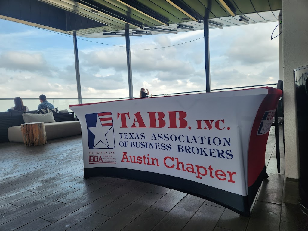 Violet Sky Rooftop Lounge | restaurant | 7415 Southwest Pkwy Building 8, Austin, TX 78735, USA | 5125514009 OR +1 512-551-4009