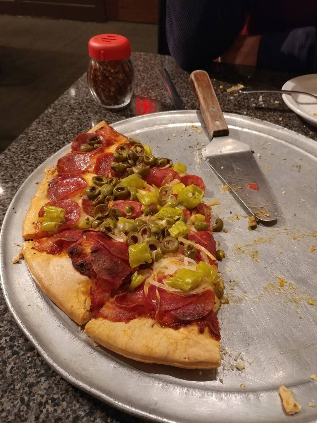 Barbieres Italian Inn South Milwaukee | restaurant | 1021 Milwaukee Ave, South Milwaukee, WI 53172, USA | 4147641234 OR +1 414-764-1234