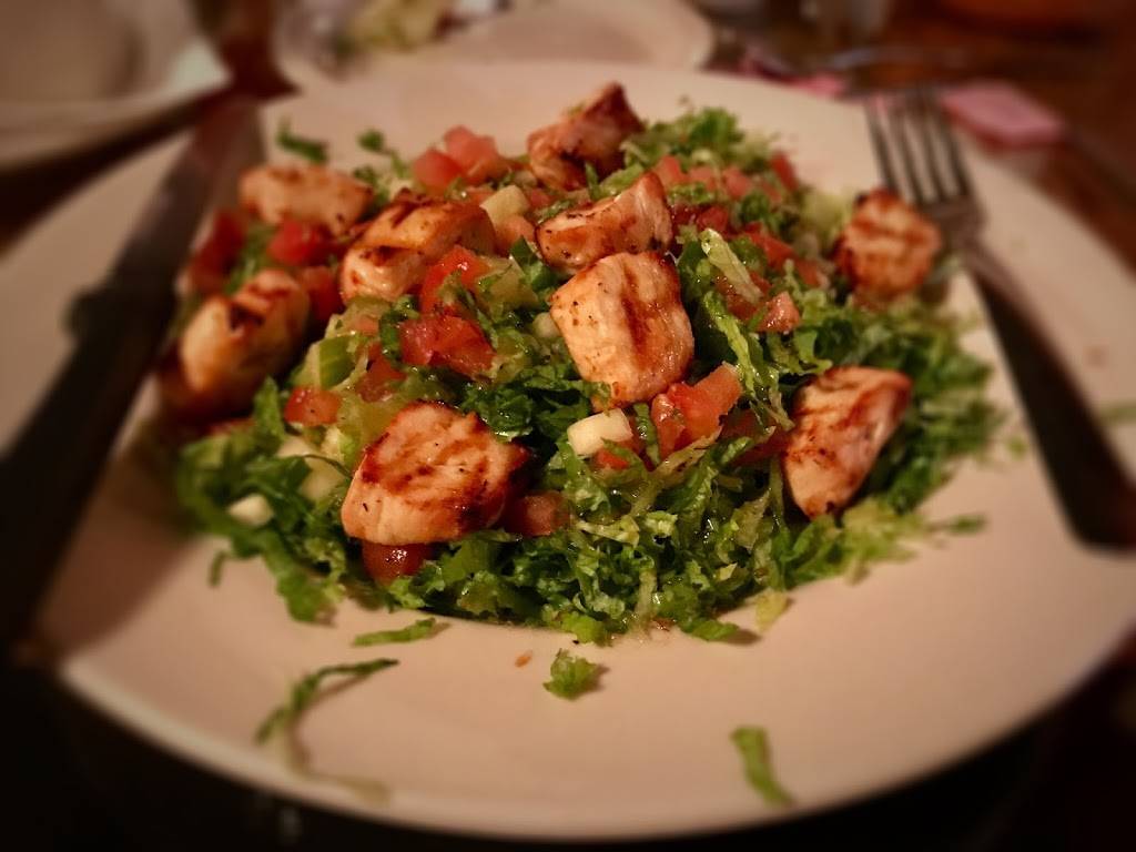 King Tut | restaurant | 1512 W Magnolia Ave, Fort Worth, TX 76104, USA | 8173353051 OR +1 817-335-3051