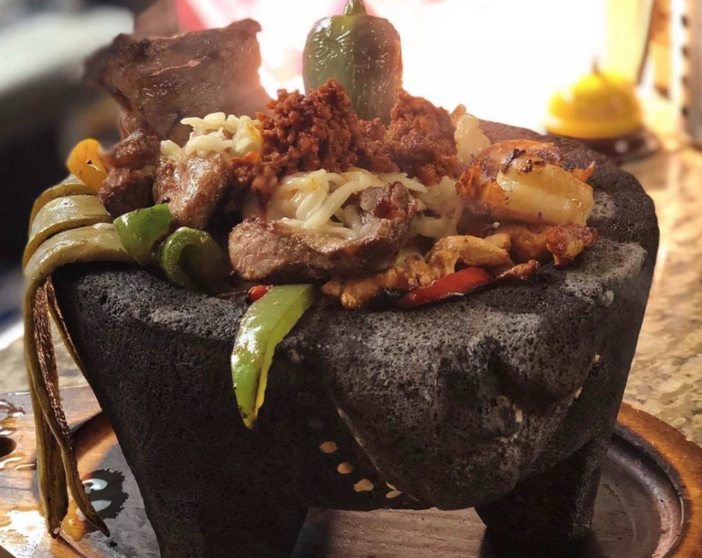 Johnny Boys Taqueria & Pupuseria | restaurant | 1944 Solano St, Corning, CA 96021, USA | 5305860753 OR +1 530-586-0753